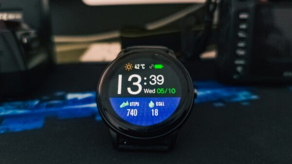 Pixel Watch Pro/Ultraの革新：次世代スマートウォッチがビジネスパーソンにもたらす進化と期待